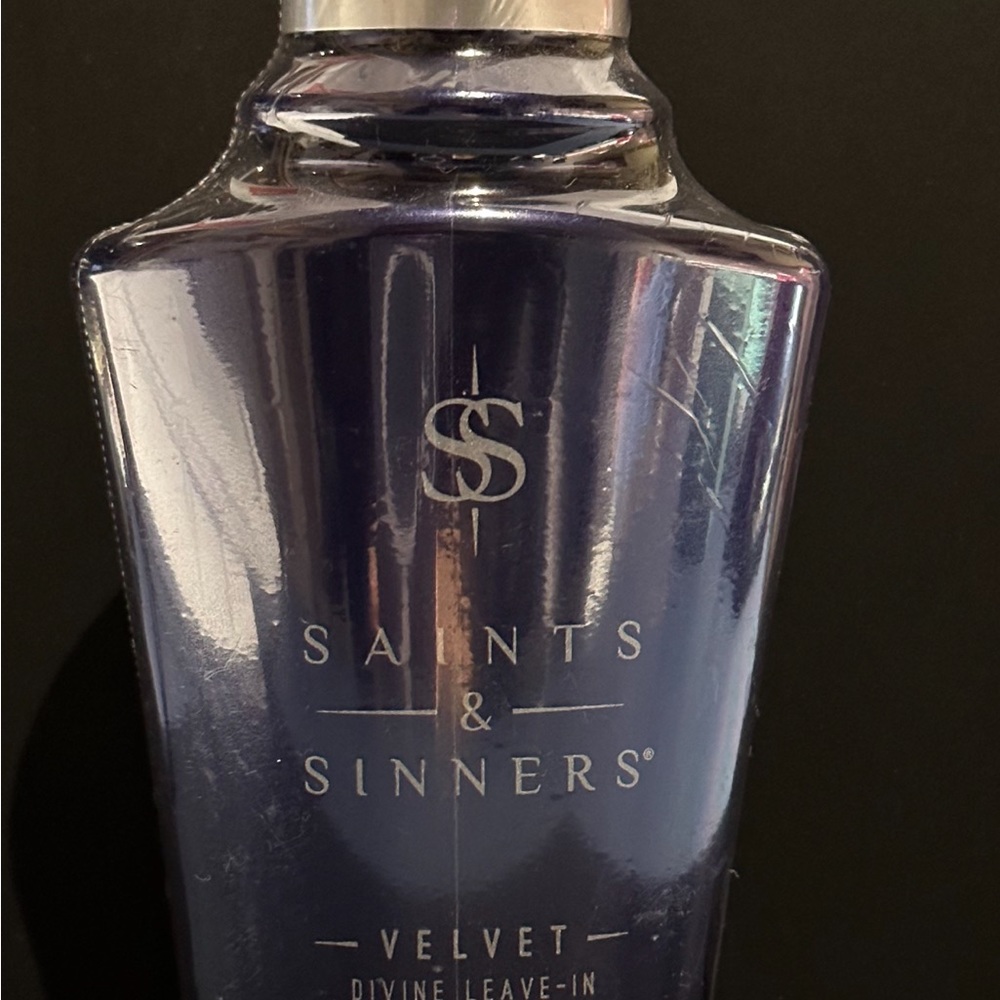 Saint and Sinners Velvet Divine Leave in Conditioner